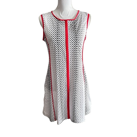 KINONA BIRDIE MAKER Tread Lightly WOMEN'S GOLF DRESS and Mesh Shorts SIZE SMALL - Picture 2 of 7
